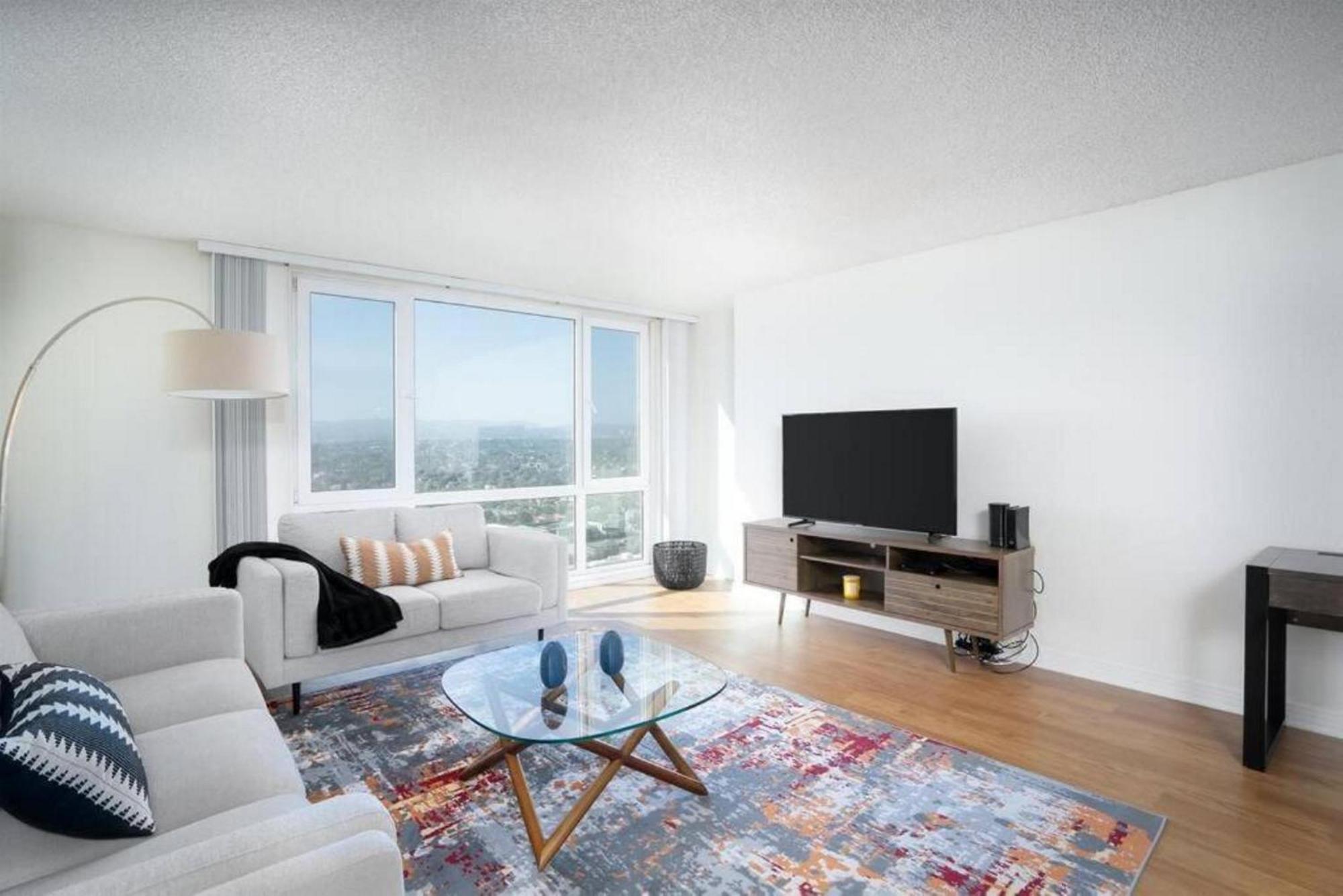 Topaz Haven-top Floor High-rise Ocean View Los Angeles